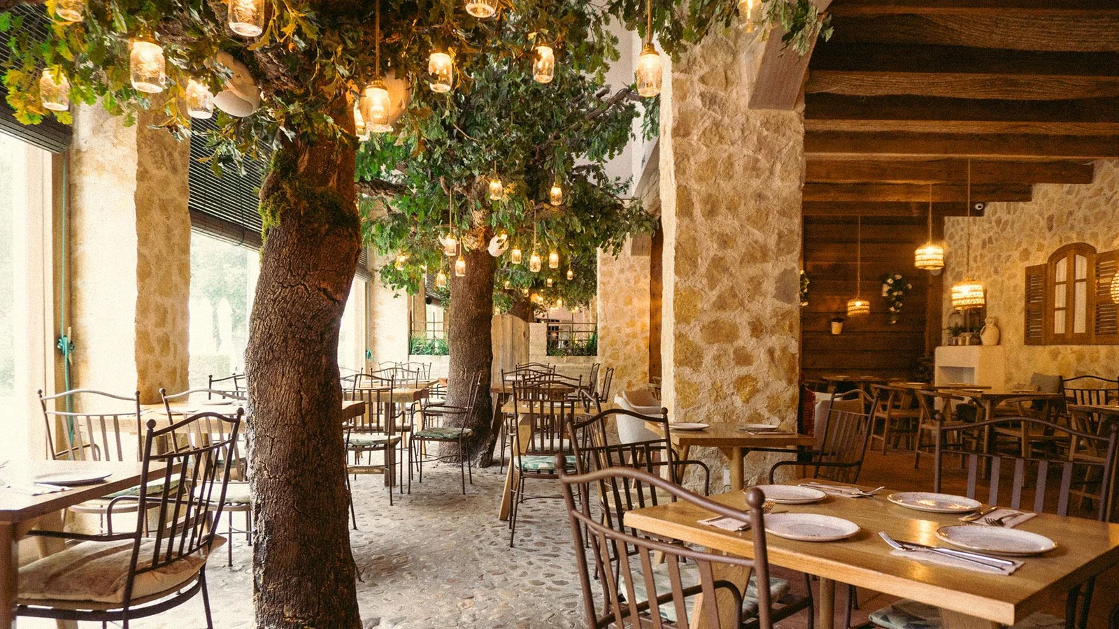 Our mediterranean house. Live Experience